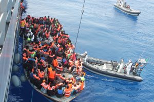Бежанци в Средиземно море