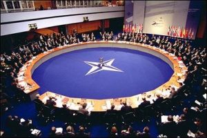 НАТО - събрание